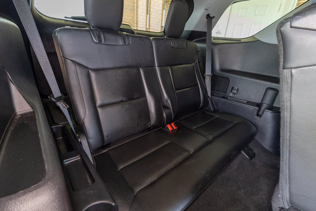 Used 2022 Ford Explorer XLT w/ Equipment Group 202A RWD image 24