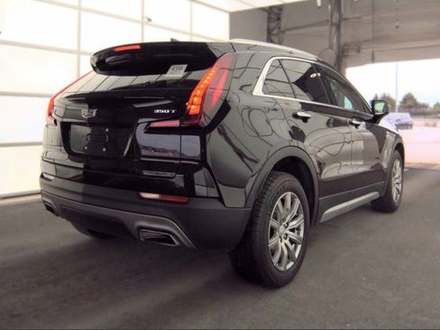 Used 2023 Cadillac XT4 Premium Luxury AWD/4WD image 2