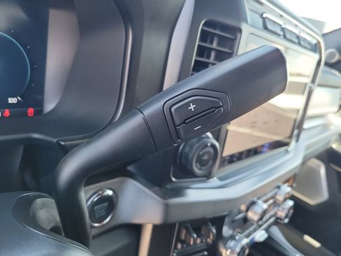 Used 2024 Ford F350 Platinum AWD/4WD image 27