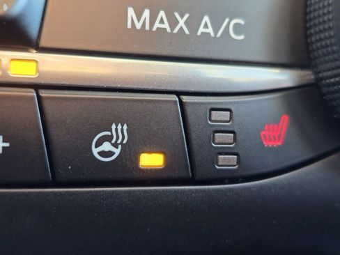 Used 2023 Ford Escape Active image 9