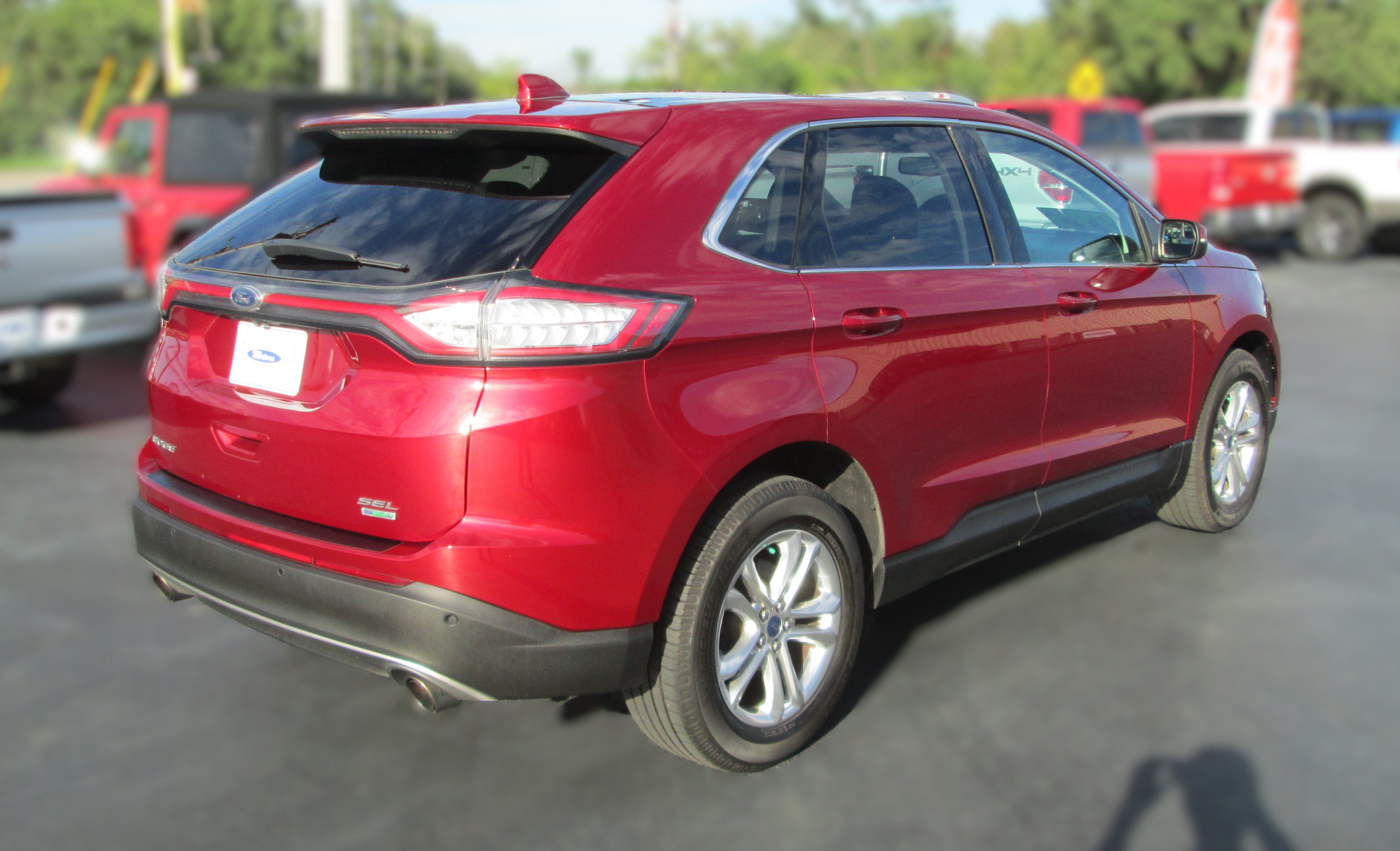 Used 2017 Ford Edge SEL w/ Equipment Group 201A FWD image 5
