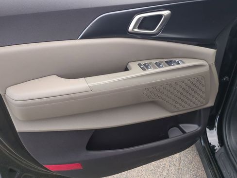 New 2026 Kia Carnival LXS FWD image 22