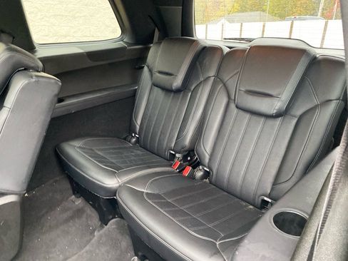 Used 2018 Mercedes-Benz GLS 450 4MATIC image 22