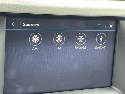 Used 2020 GMC Acadia SLT w/ Driver Alert Package II FWD image 33