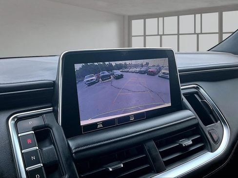 Used 2021 Chevrolet Tahoe Z71 w/ Rear Media and Nav Package AWD/4WD image 21