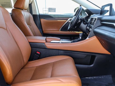 Certified 2022 Lexus RX 350 FWD w/ Premium Package image 17