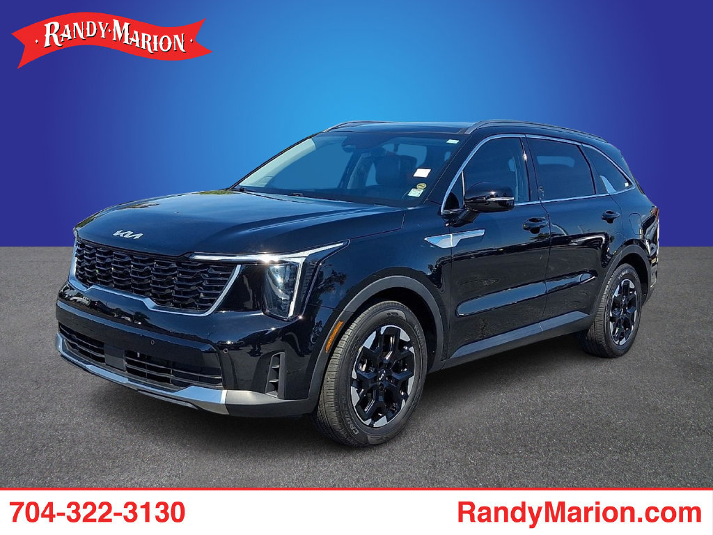 Used 2024 Kia Sorento S w/ Panoramic Sunroof Package FWD image 1