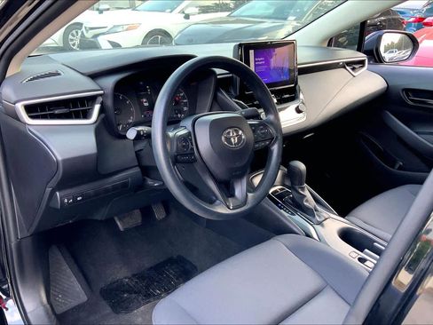 Used 2024 Toyota Corolla LE FWD image 17