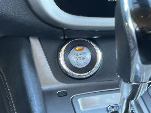 Certified 2023 Nissan Murano SV w/ SV Midnight Edition Package image 21