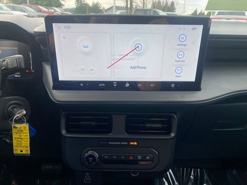 New 2025 Ford Maverick XL w/ Equipment Group 101A image 14