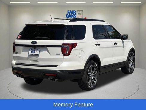 Used 2018 Ford Explorer Sport w/ Equipment Group 401A AWD/4WD image 8