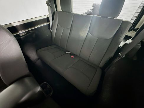 Used 2017 Jeep Wrangler Sport image 22