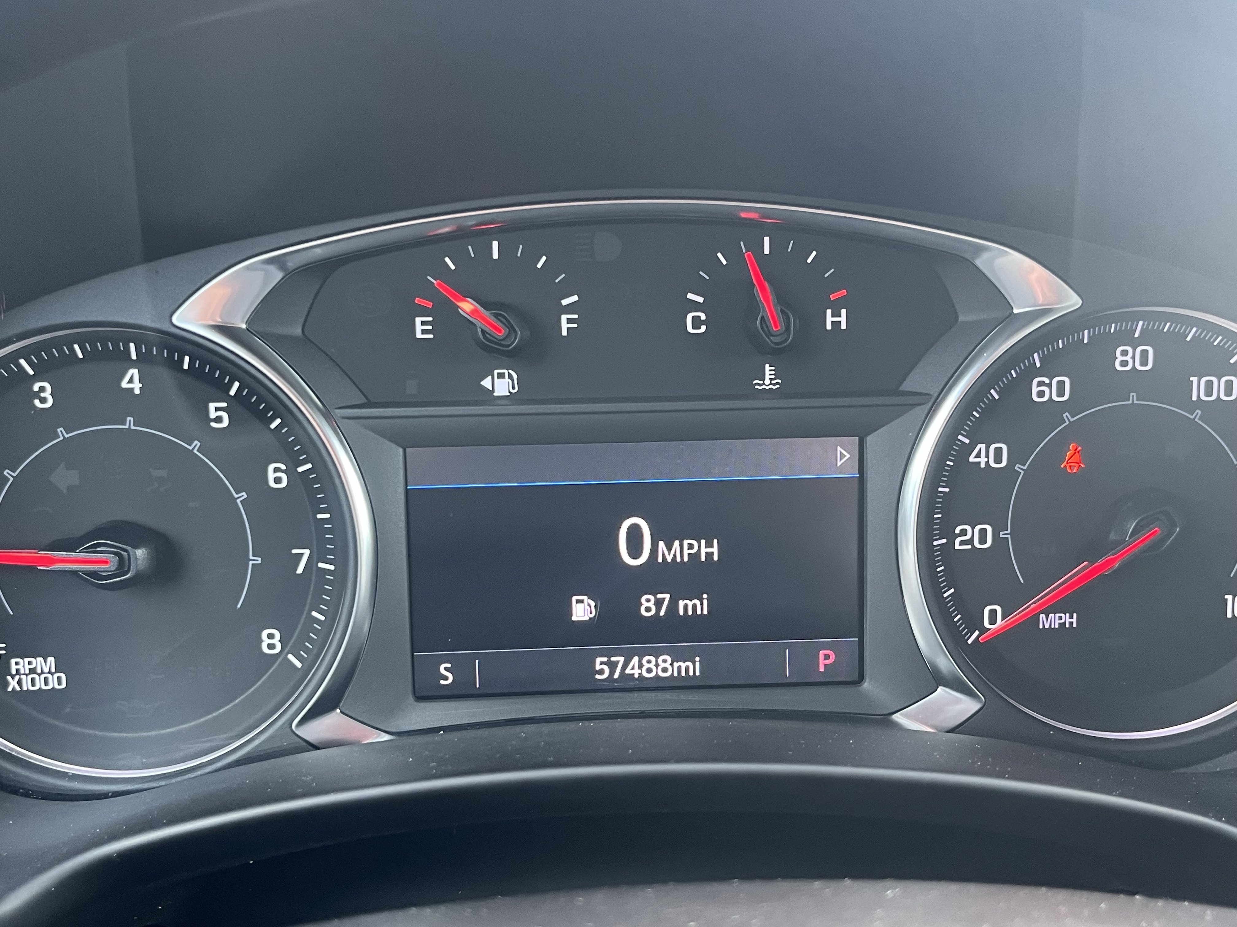 Used 2024 GMC Terrain AT4 AWD/4WD image 3