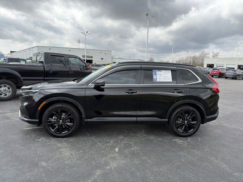 Used 2024 Honda CR-V Sport Touring image 3