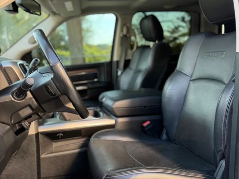Used 2016 RAM 2500 Laramie w/ Sport Appearance Group AWD/4WD image 11