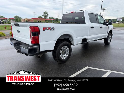 Used 2023 Ford F350 Lariat AWD/4WD image 5