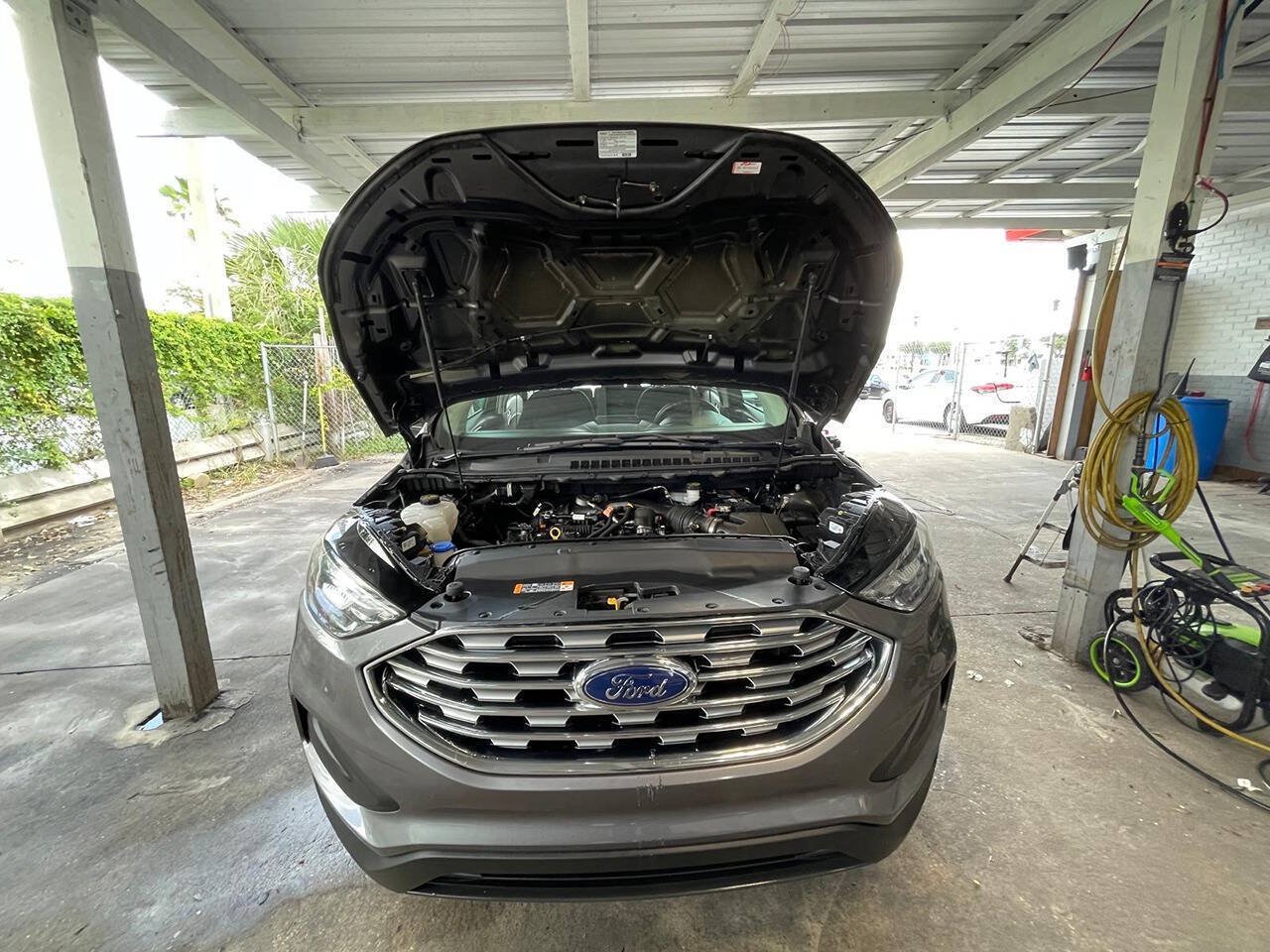 Used 2021 Ford Edge SE FWD image 9