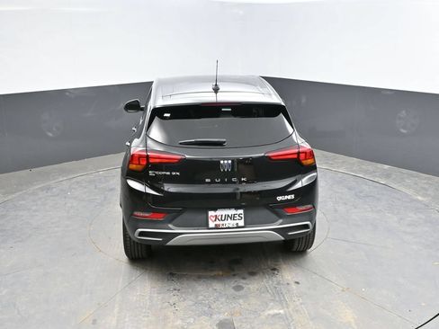 Used 2025 Buick Encore GX Preferred AWD/4WD image 24