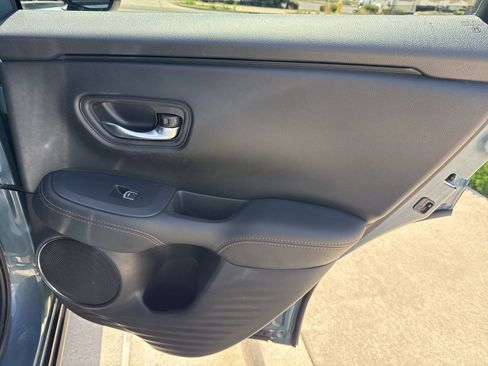 Used 2024 Honda HR-V Sport image 27