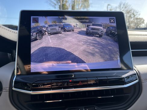 New 2026 Jeep Compass Limited image 29