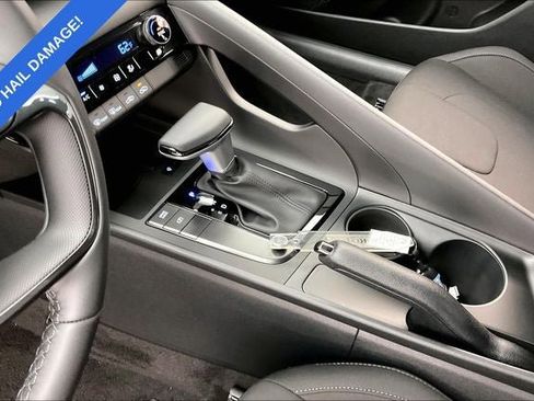 Used 2025 Hyundai Elantra Sport FWD image 9