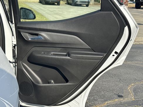 New 2027 Chevrolet Bolt LT image 17