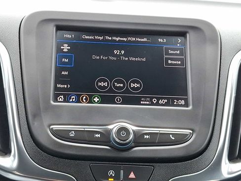 Used 2024 Chevrolet Equinox LT AWD/4WD image 16