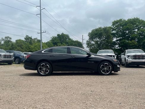 Used 2022 Chevrolet Malibu LT FWD image 8