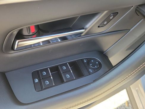 New 2026 MAZDA CX-90 Plug-In Hybrid w/ Preferred image 19