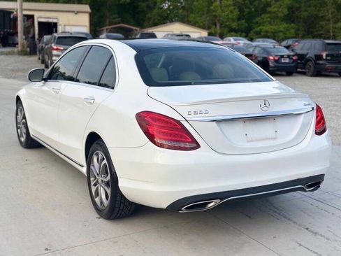 Used 2016 Mercedes-Benz C 300 4MATIC Sedan image 6