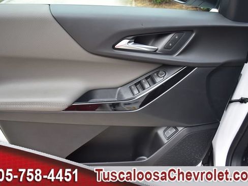 New 2026 Chevrolet Equinox LT w/ Convenience Package II FWD image 13