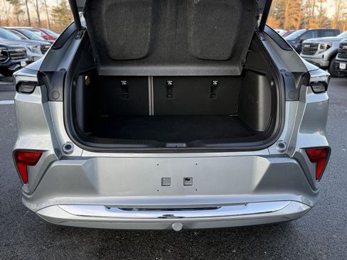 Certified 2024 Buick Envista Avenir image 10