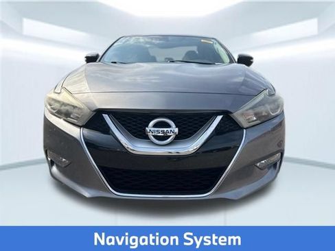 Used 2016 Nissan Maxima Platinum w/ Interior Lighting Package FWD image 2