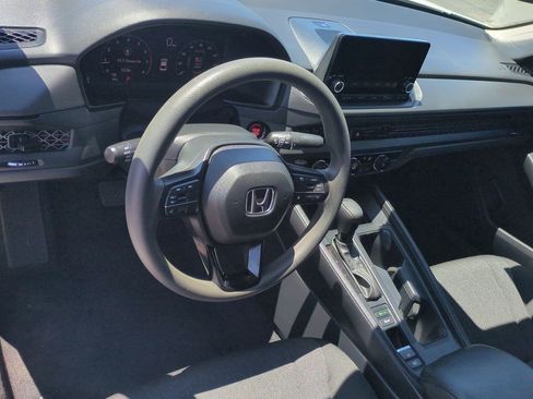 Certified 2023 Honda Accord LX image 10