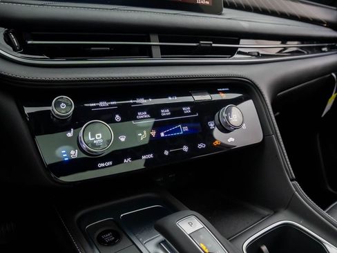 New 2026 INFINITI QX60 Autograph image 21