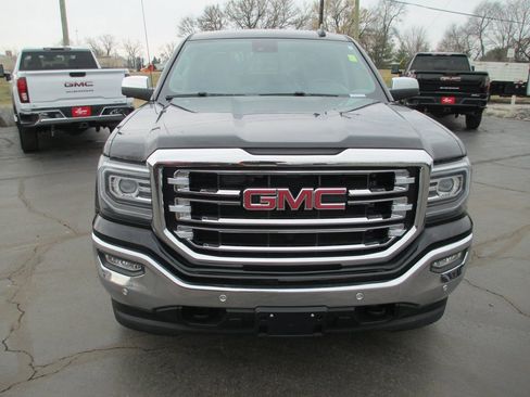 Used 2018 GMC Sierra 1500 SLT image 11