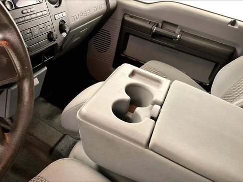 Used 2015 Ford F250 XL w/ Power Equipment Group image 14