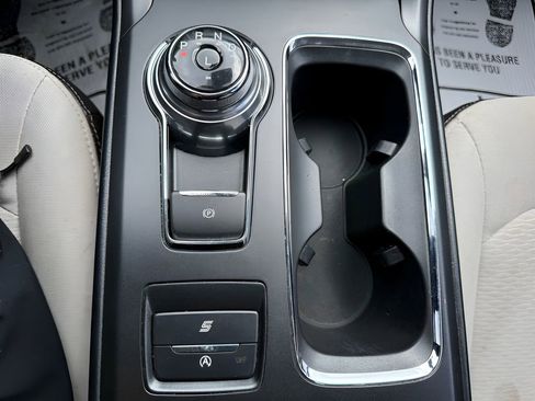 Used 2020 Ford Fusion SE w/ Equipment Group 151A FWD image 24