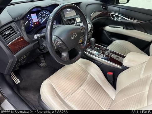 Used 2016 INFINITI Q70 3.7 w/ Sport Package image 11