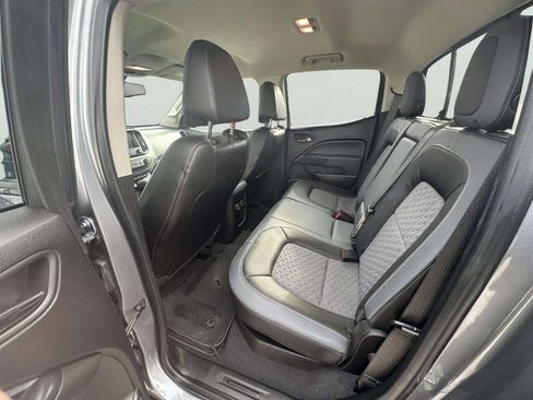 Used 2019 Chevrolet Colorado Z71 image 11