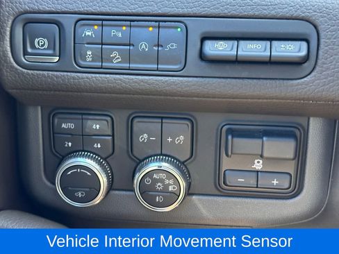 Used 2021 GMC Yukon XL Denali w/ Denali Ultimate Package image 33