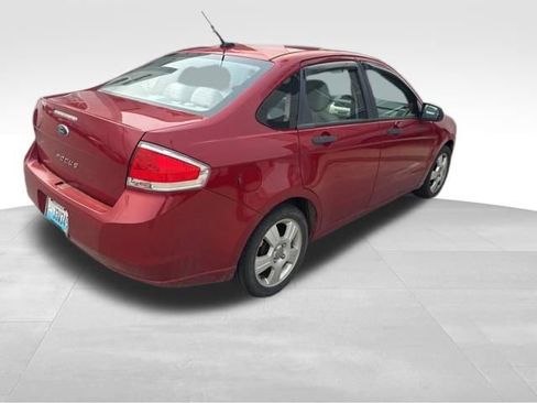 Used 2011 Ford Focus S image 5