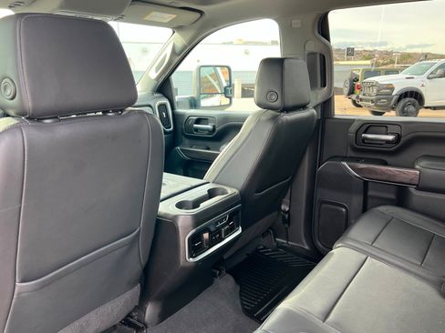 Used 2021 Chevrolet Silverado 3500 LTZ w/ LTZ Convenience Package image 20