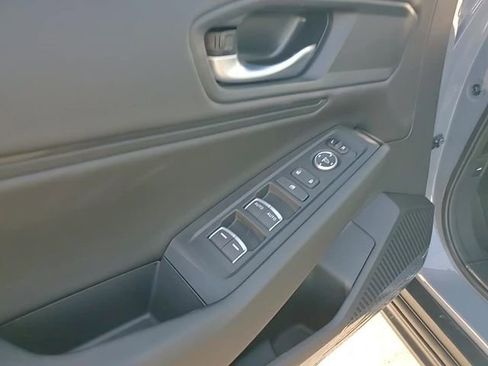 New 2025 Honda Accord SE image 11