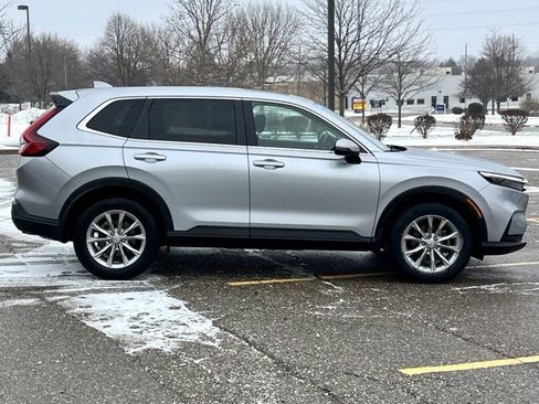 Certified 2023 Honda CR-V EX image 8