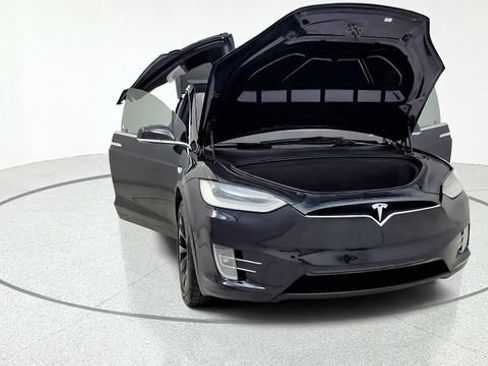 Used 2021 Tesla Model X Long Range AWD/4WD image 12