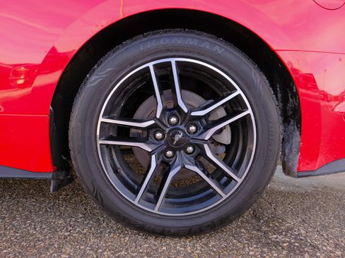 Used 2022 Ford Mustang Premium image 38