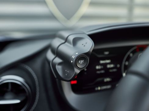 Used 2026 McLaren 750S image 56