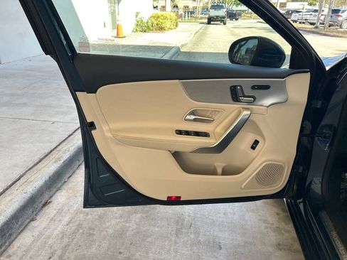 Used 2021 Mercedes-Benz A 220 image 34