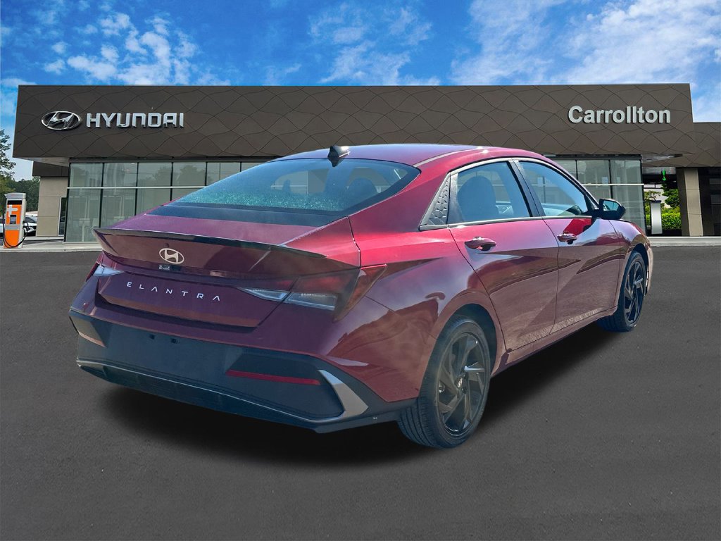 Certified 2026 Hyundai Elantra Sport FWD image 5